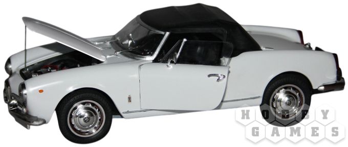 Автомобиль Alfa Romeo Giulietta Spider 1300 (1:24) фото 3