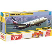 Подарочный набор "Пассажирский авиалайнер Боинг 767-300"
